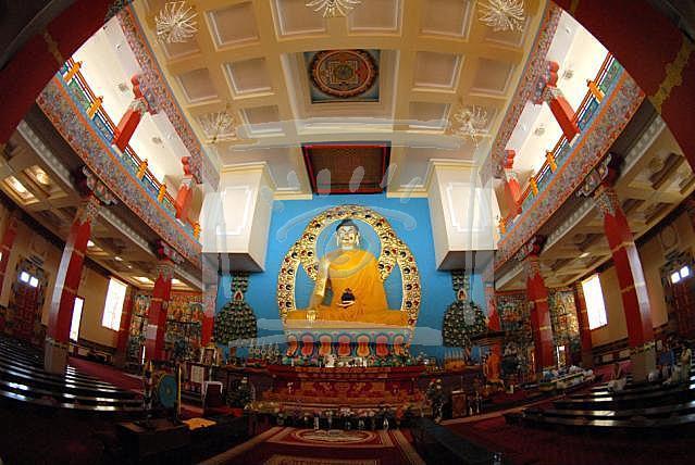 Золотая обитель будды шакьямуни фото внутри