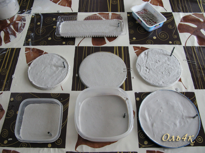 Декоративные тарелки в интерьере кухни (76 фото)