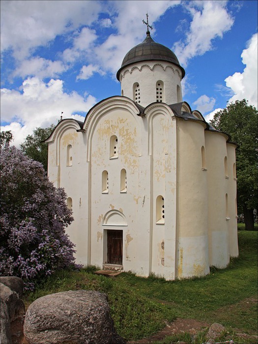 Георгиевский храм в старой ладоге фото