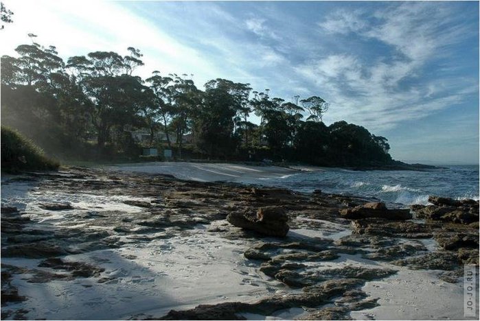 1301476301_beach_01 (700x468, 84Kb)