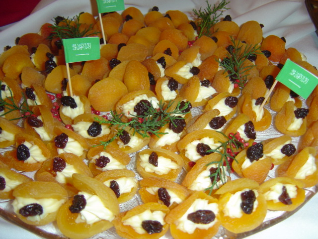 4278666_3754327562_7b3a8878f4_Canapes__Eventos_Empresariais_e_Sociais_O (640x480, 146Kb)