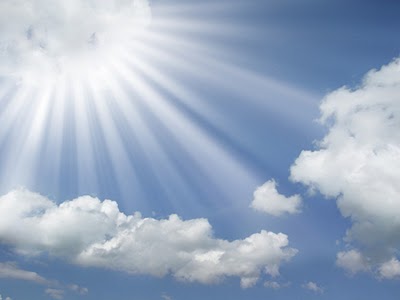 sun-rays-coming-out-of-the-clouds-in-a-blue-sky (400x300, 12Kb)