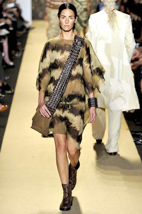 1327518462_collection_spring_summer_2012_in_the_african_style_luxury_of_michael_kors_20 (466x700, 131Kb)