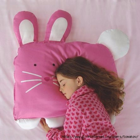 Doomagic_pillowcase_-_rabbit2 (450x450, 100Kb)