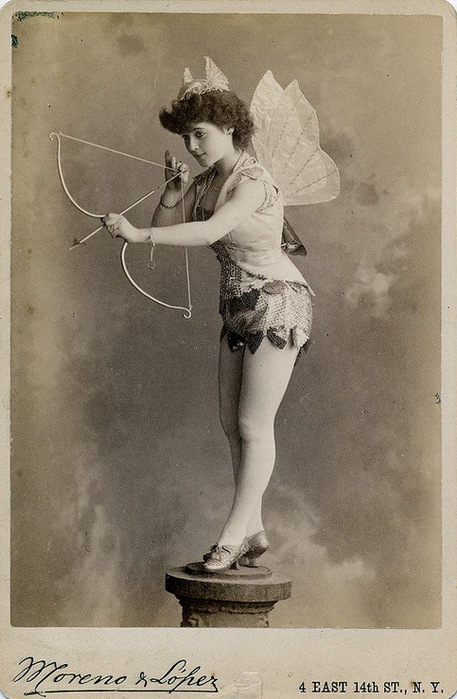 Miss Murdock - 19th Century Burlesque dancer (457x700, 117Kb)