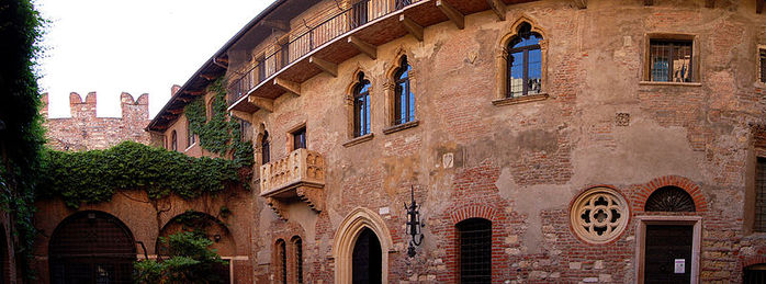 800px-Casa_di_Giulietta_VR (700x259, 64Kb)