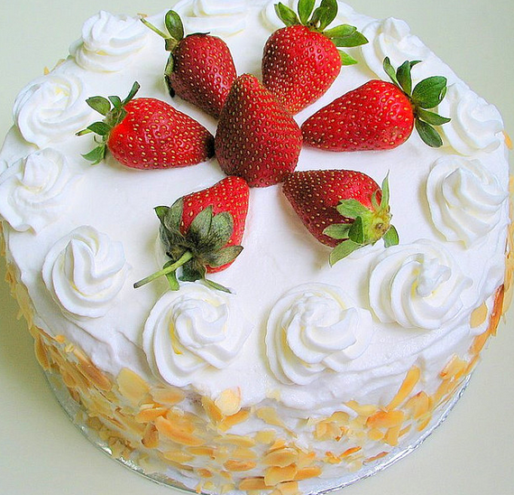 Strawberry Sponge Cake  Flickr - Photo Sharing! (570x548, 783Kb)