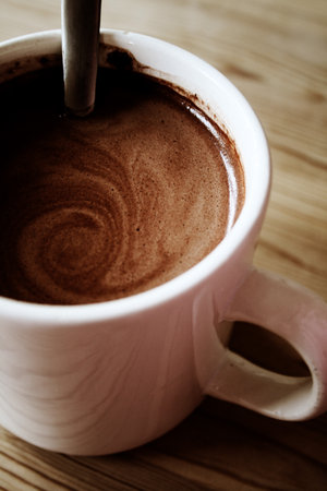 hot_chocolate_by_drinkpoison (300x450, 26Kb)