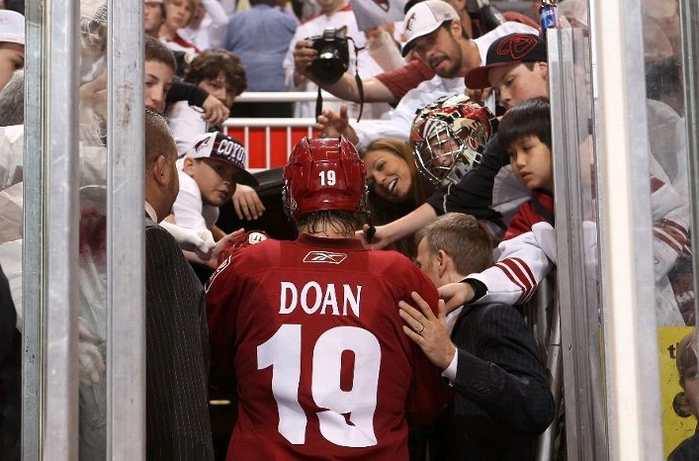 4013617_Shane_Doan (700x461, 261Kb)