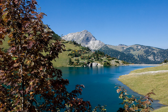 Traualpsee (Tirol, Austria)  Flickr - Photo Sharing! (650x433, 638Kb)