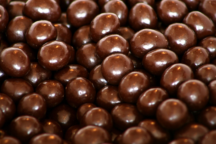 403534970_8f30439d57 Chocolate coffee beans_O (700x466, 103Kb)