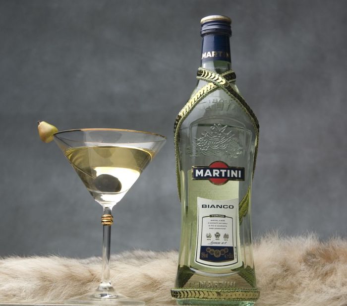 http://img1.liveinternet.ru/images/attach/c/3/76/836/76836371_large_martini_bianko.jpg