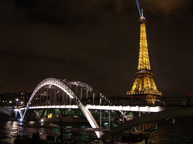 Paris  Flickr - Photo Sharing! (650x485, 587Kb)