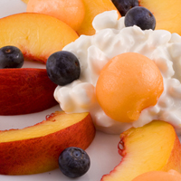 cottage-cheese-peaches-blueberries-200x200 (200x200, 59Kb)