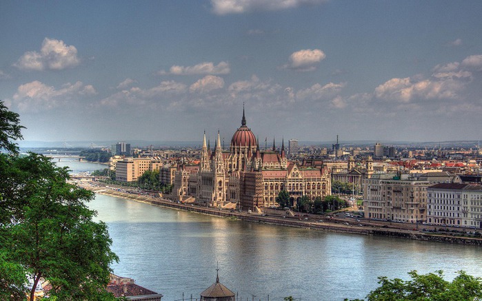 Budapest_mauricedb_by[1] (700x437, 110Kb)