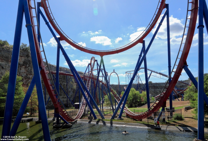 4278666_SupermanKryptonCoaster13 (700x476, 298Kb)