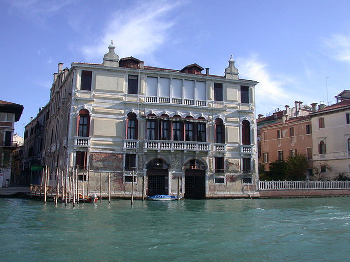 800px-Venezia-Palazzo_Malipiero (700x525, 75Kb)