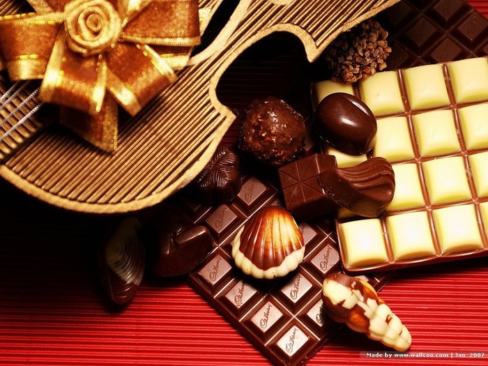 Chocolate-3-chocolate-7555601-1024-768 (700x525, 141Kb)