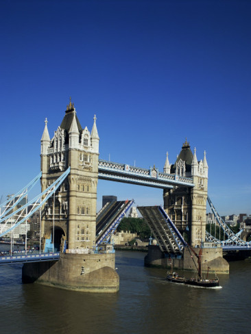 adina-tovy-tower-bridge-open-london-england-united-kingdom (366x488, 49Kb)