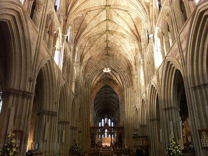 800px-Worcester_cathedral_003 (700x525, 129Kb)