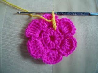 flor-croche (4) (320x240, 16Kb)