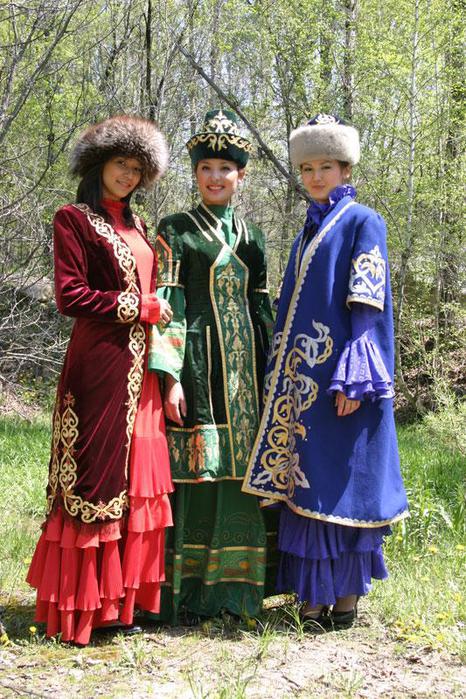 Казахское народное платье