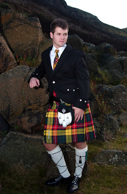 men in kilt (263x400, 38Kb)