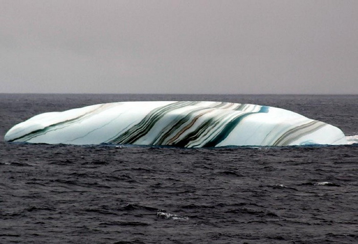 striped-iceberg-6 (700x477, 98Kb)