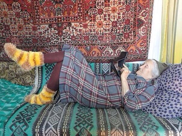 бабушка хаккер (600x450, 318Kb)
