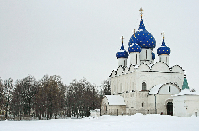Храмы россии с золотыми куполами фото