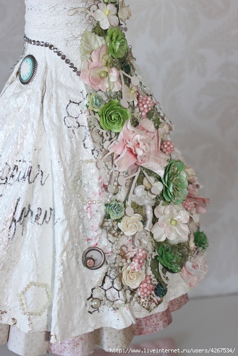 4267534_PRIMA__TALES_OF_YOU_AND_ME__PAPER_DRESS__WEDDING_DRESS__PRIMA_FLOWERS__DECOFOIL__THERMOWEB__SIZZIX__HOBBYLINE__FABRIC_HARDENER__KIRSTEN_HYDE__MYHYDEAWAY__6 (467x700, 272Kb)