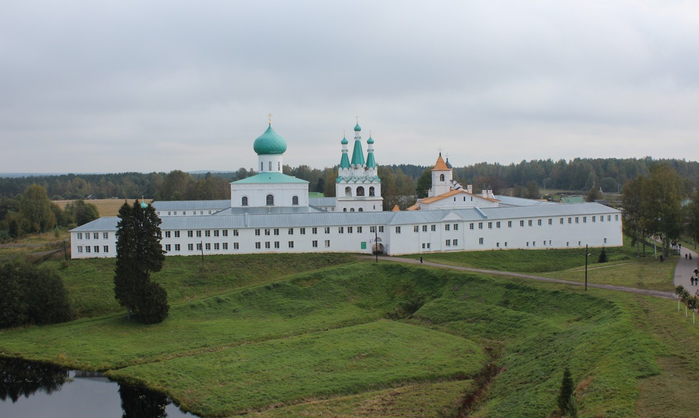 Александро-Свирский монастырь1 (700x418, 253Kb)