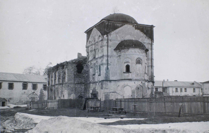 Александро-Свирский монастырь7 (700x446, 239Kb)