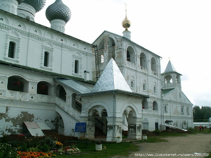 Воскресенский монастырь углич фото