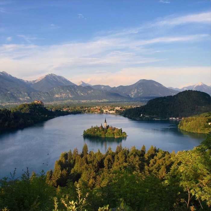 Lake_Bled_Slovenia_09-728x727 (700x699, 113Kb)