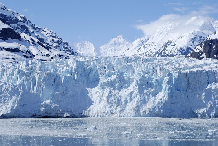 bigstockphoto_GlacierCalving_Alaska-734023 (700x471, 93Kb)