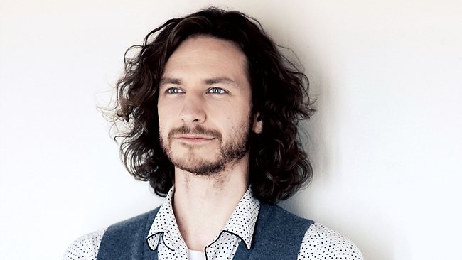 2171891_560398gotye (650x366, 34Kb)