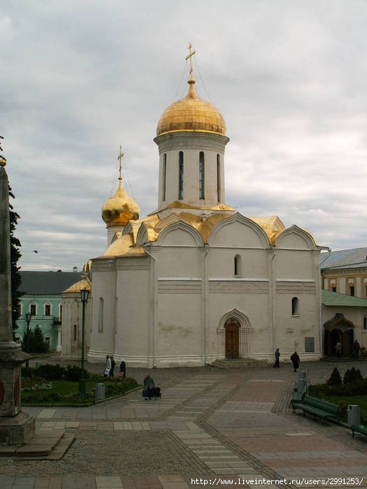 Троицкий собор Троице Сергиево Лавре купол