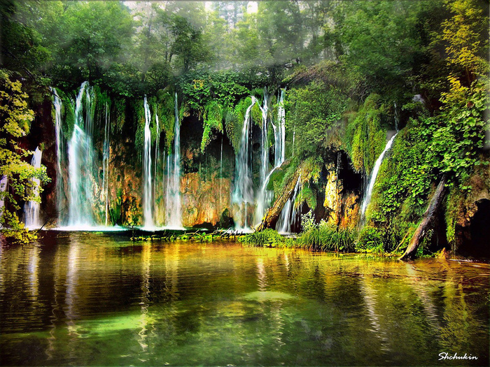 waterfalls-of-Plitvice-Lakes-Croatia (700x525, 360Kb)