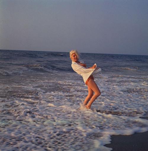 marilyn-monroe-36 (500x510, 33Kb)