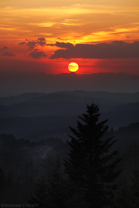 random_title_sunset_by_maximecourty-d3hc3r7 (467x700, 183Kb)