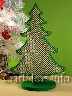 Wooden_Christmas_Tree_Decoration (300x400, 31Kb)