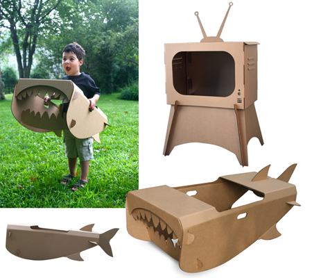 cardboard-shark-and-tv1 (450x400, 177Kb)