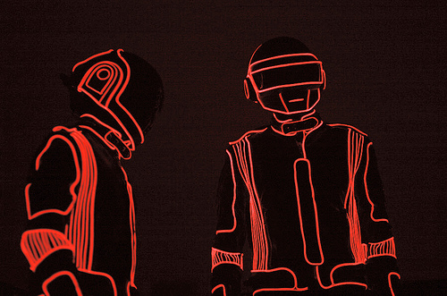 Daft Punk red line (500x331, 110Kb)