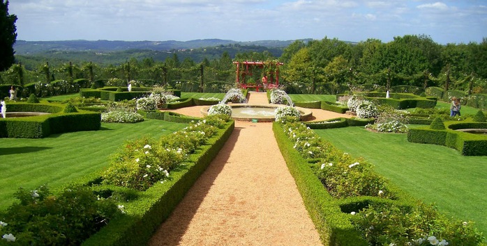 Jardins du Manoir d'Eyrignac (71) (700x354, 114Kb)