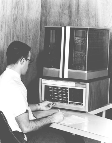 pdp-8 (3) (360x458, 32Kb)