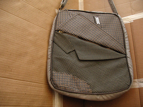 messenger-bag-recovered-fabrics-carro-2 (468x351, 78Kb)