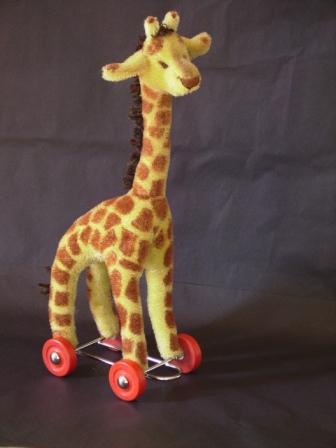 76875856_3551917_FinchensGiraffe_2_ (336x448, 35Kb)