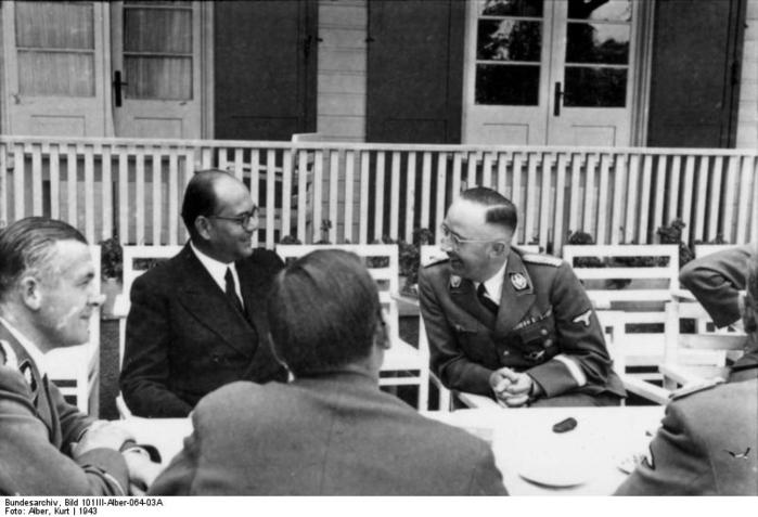 Subhas_Chandra_Bose_bei_Heinrich_Himmler (700x477, 47Kb)
