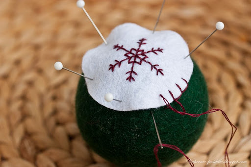 felted ball tutorial 7 (512x341, 38Kb)